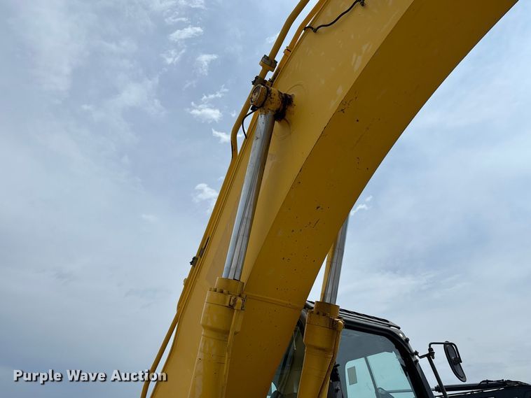 image for item DZ4578 Kobelco SK260LC-10 excavator