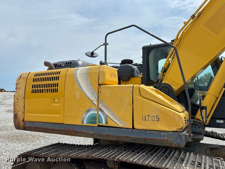 image for item DZ4578 Kobelco SK260LC-10 excavator