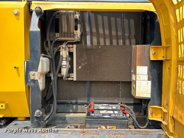 image for item DZ4578 Kobelco SK260LC-10 excavator