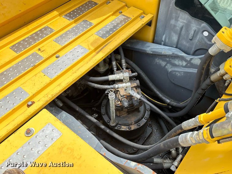 image for item DZ4578 Kobelco SK260LC-10 excavator