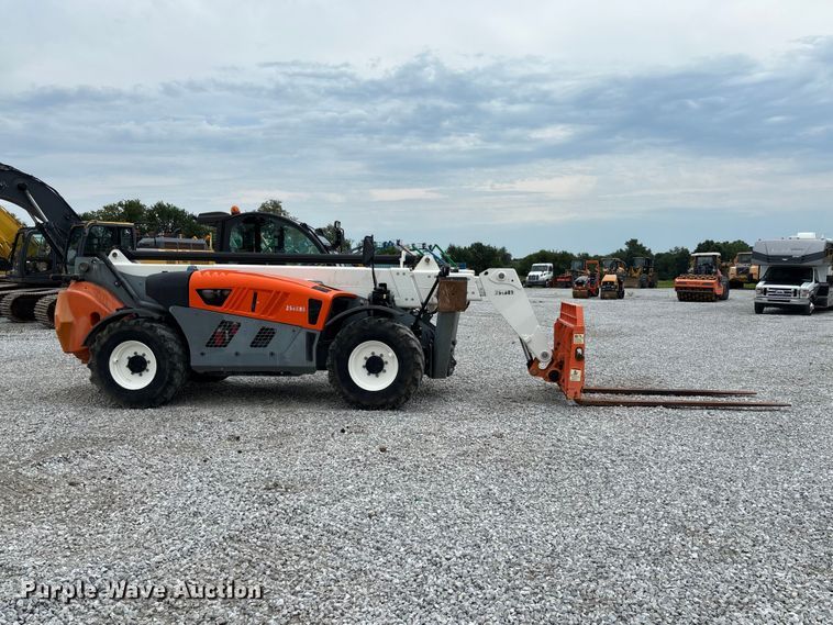 image for item DZ4579 2019 Snorkel SR1054 telehandler