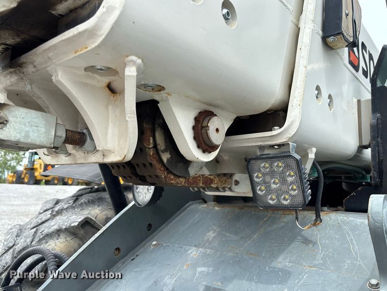 image for item DZ4579 2019 Snorkel SR1054 telehandler