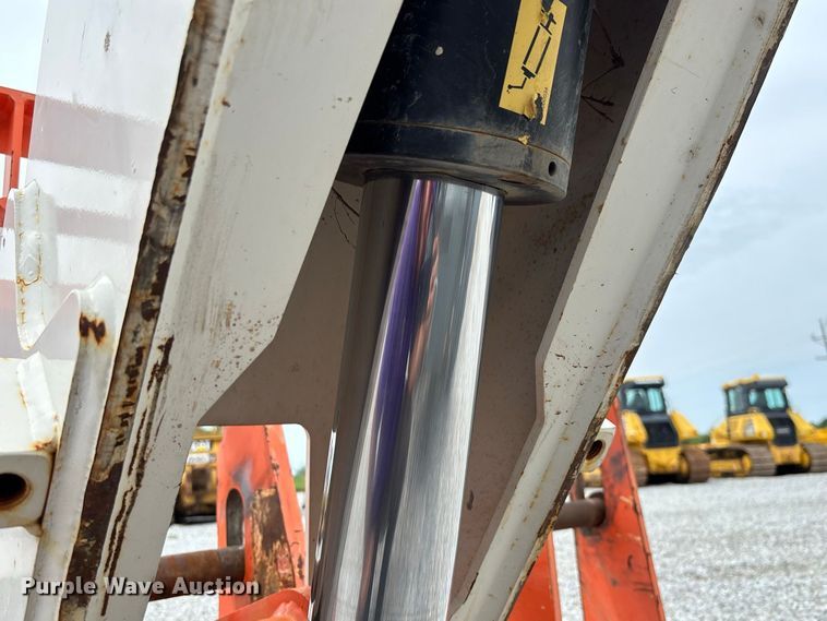 image for item DZ4579 2019 Snorkel SR1054 telehandler