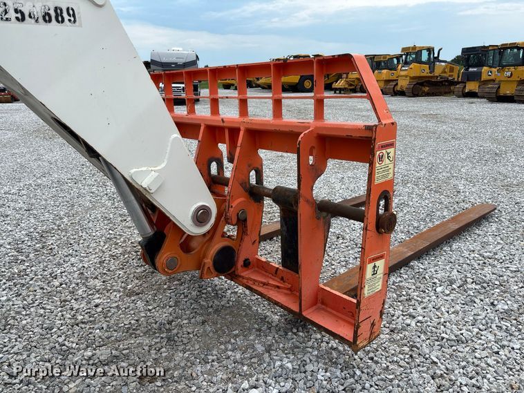image for item DZ4579 2019 Snorkel SR1054 telehandler