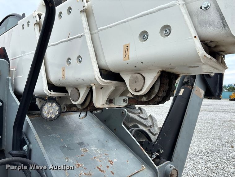 image for item DZ4579 2019 Snorkel SR1054 telehandler