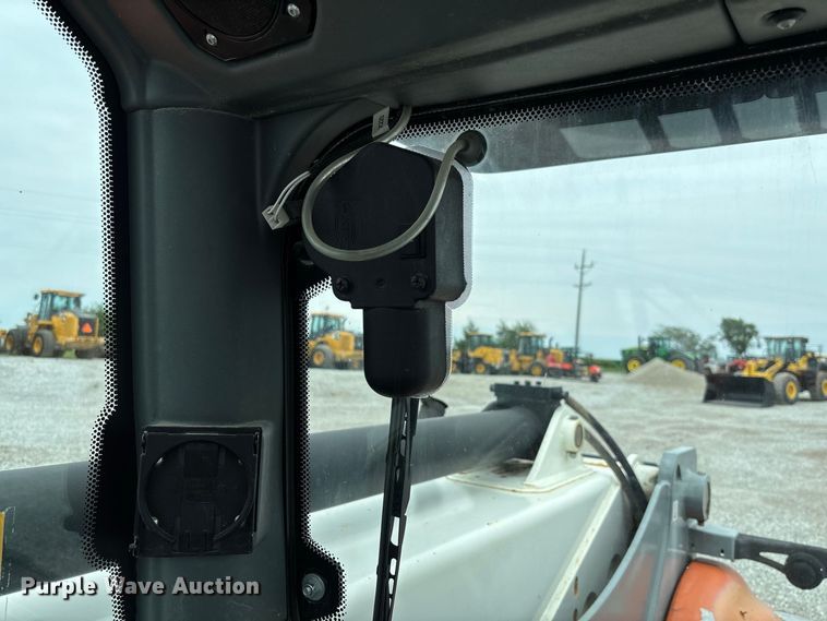image for item DZ4579 2019 Snorkel SR1054 telehandler