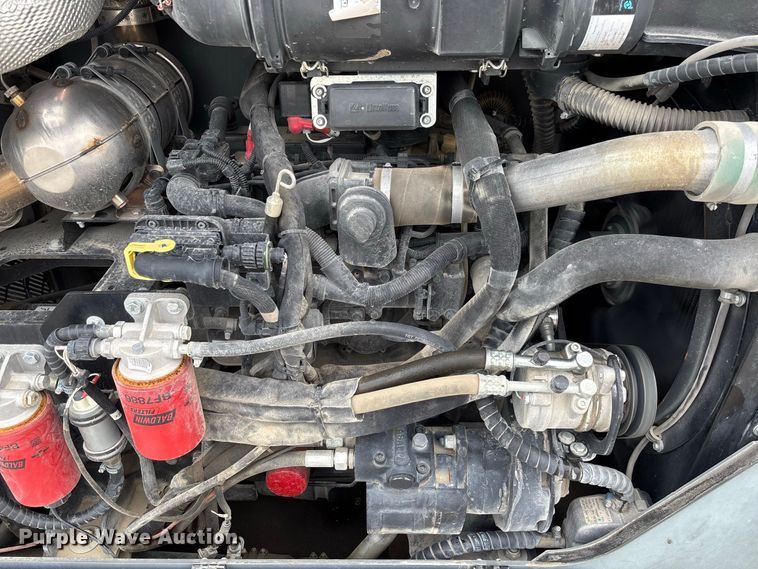 image for item DZ4579 2019 Snorkel SR1054 telehandler