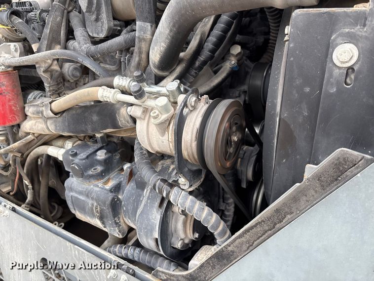 image for item DZ4579 2019 Snorkel SR1054 telehandler