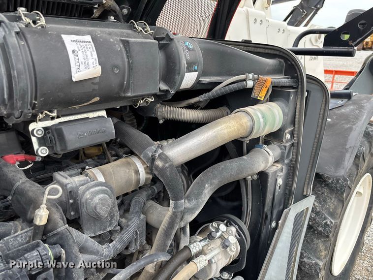 image for item DZ4579 2019 Snorkel SR1054 telehandler