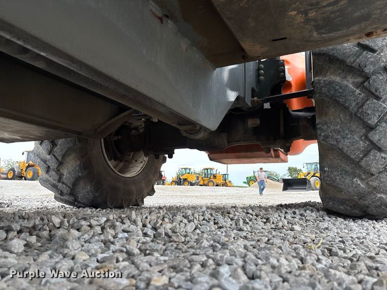 image for item DZ4579 2019 Snorkel SR1054 telehandler