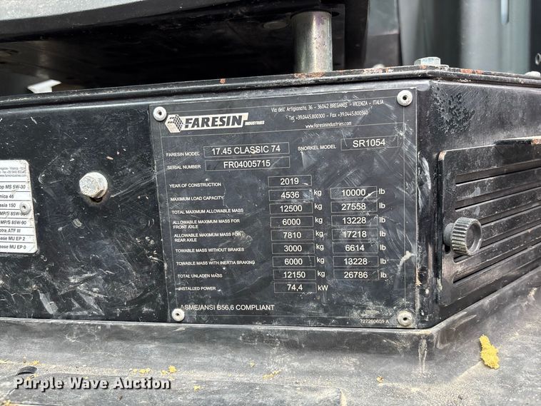 image for item DZ4579 2019 Snorkel SR1054 telehandler