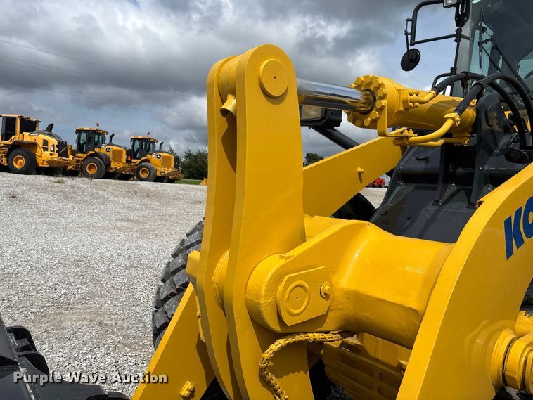 image for item DZ4581 Komatsu WA380-8 wheel loader