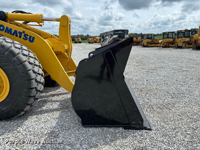 image for item DZ4581 Komatsu WA380-8 wheel loader