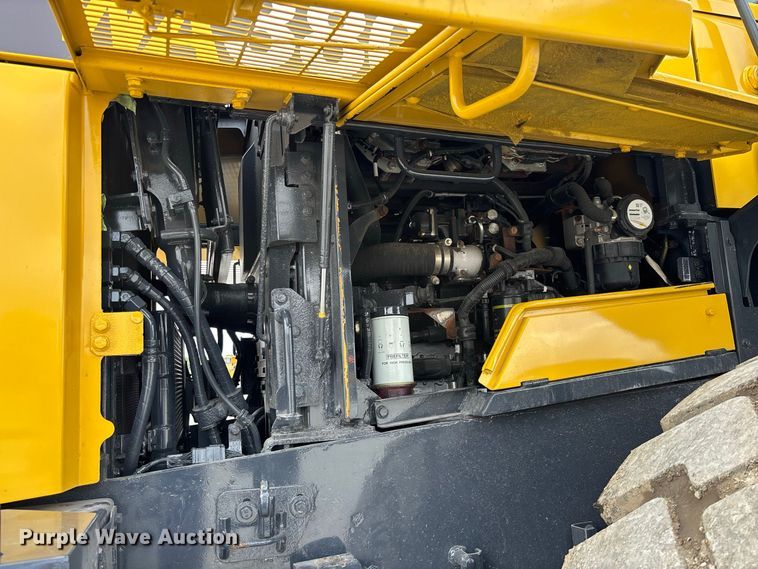 image for item DZ4581 Komatsu WA380-8 wheel loader