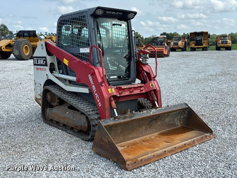 image for item DZ4582 2021 Takeuchi TL8R-2 tracked skid steer loader