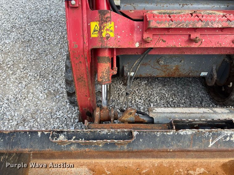 image for item DZ4582 2021 Takeuchi TL8R-2 tracked skid steer loader