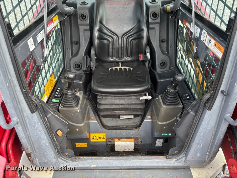 image for item DZ4582 2021 Takeuchi TL8R-2 tracked skid steer loader