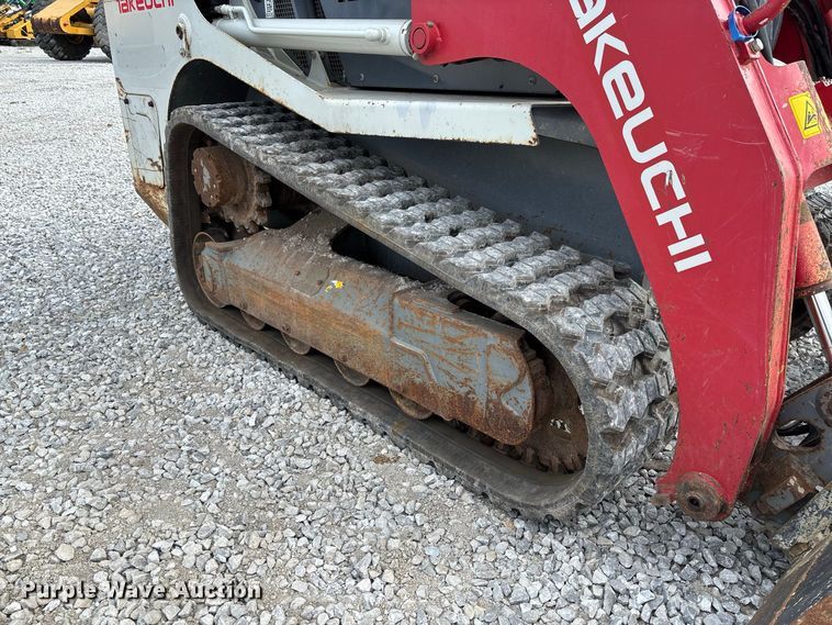 image for item DZ4582 2021 Takeuchi TL8R-2 tracked skid steer loader