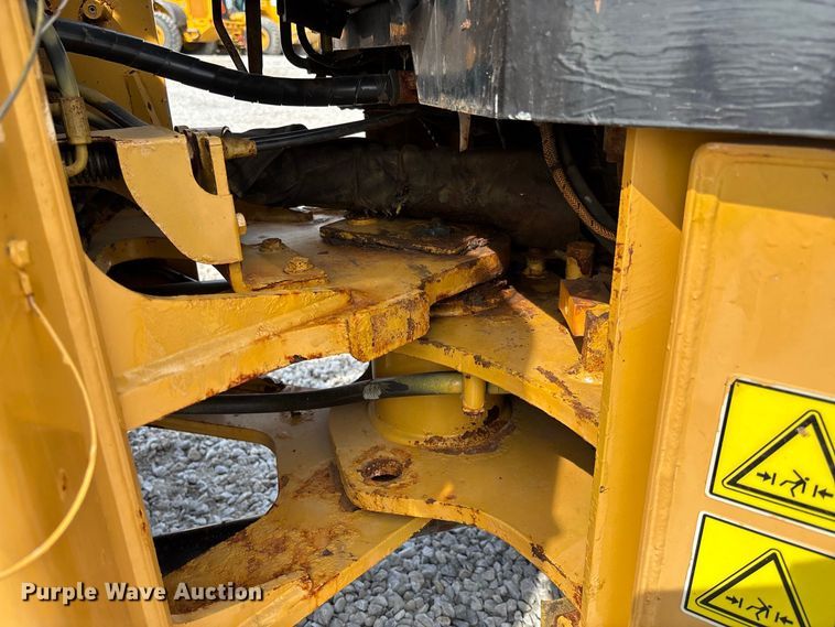 image for item DZ4583 2020 Caterpillar 903D wheel loader