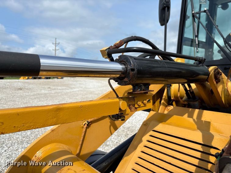 image for item DZ4583 2020 Caterpillar 903D wheel loader
