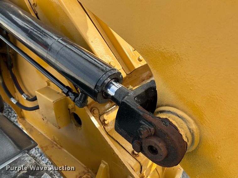 image for item DZ4583 2020 Caterpillar 903D wheel loader