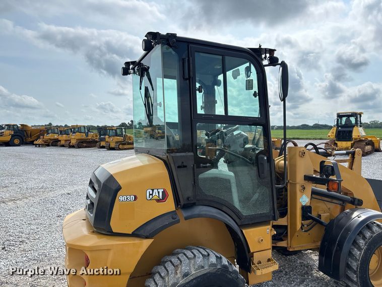image for item DZ4583 2020 Caterpillar 903D wheel loader