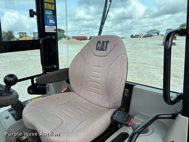 image for item DZ4583 2020 Caterpillar 903D wheel loader