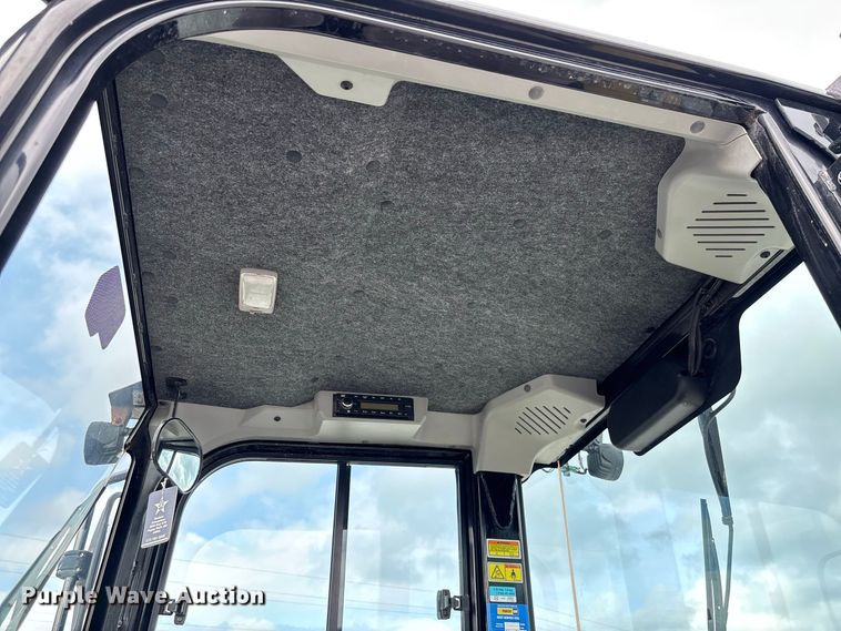 image for item DZ4583 2020 Caterpillar 903D wheel loader