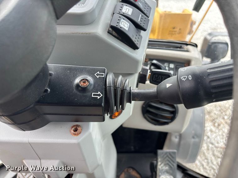 image for item DZ4583 2020 Caterpillar 903D wheel loader