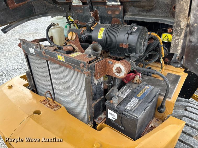 image for item DZ4583 2020 Caterpillar 903D wheel loader