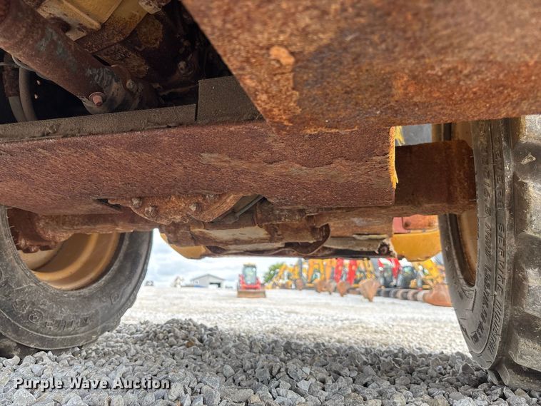 image for item DZ4583 2020 Caterpillar 903D wheel loader