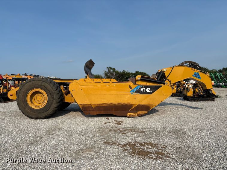 image for item DZ4586 2013 Mobile Track Solutions MT-35XL scraper