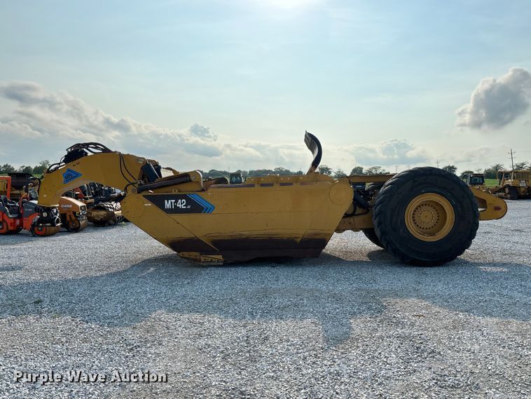 image for item DZ4586 2013 Mobile Track Solutions MT-35XL scraper