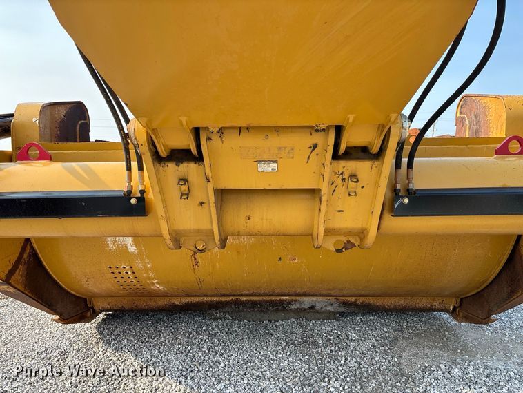image for item DZ4586 2013 Mobile Track Solutions MT-35XL scraper