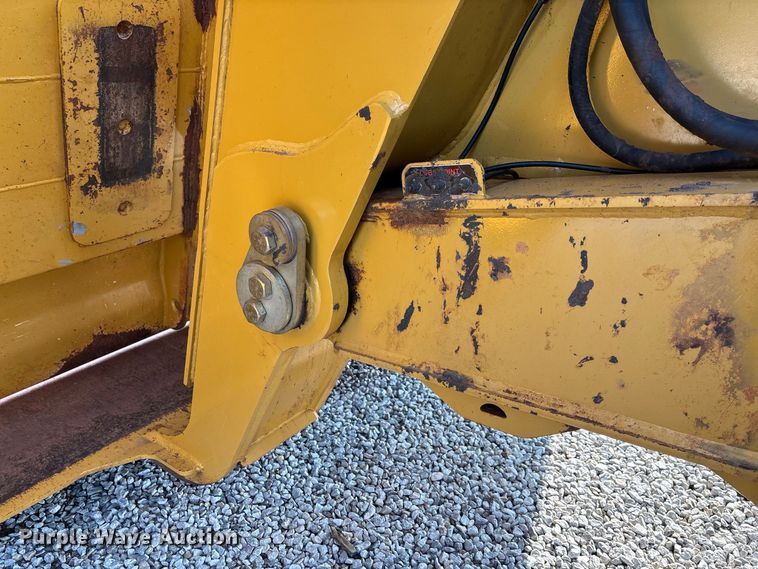 image for item DZ4586 2013 Mobile Track Solutions MT-35XL scraper