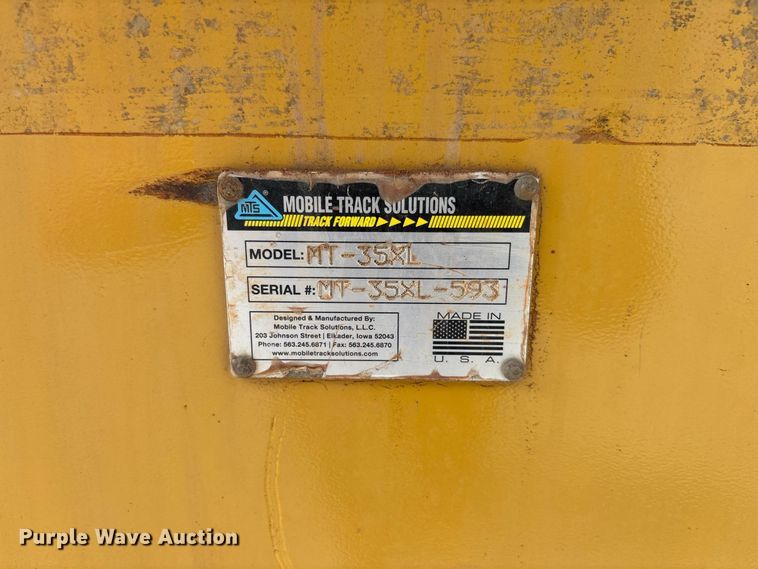 image for item DZ4586 2013 Mobile Track Solutions MT-35XL scraper