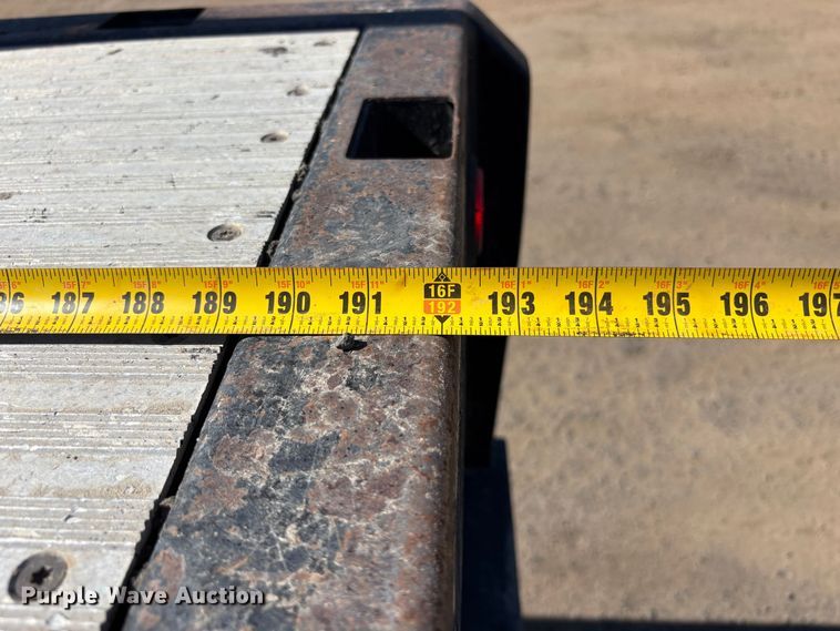 image for item EA0001 2014 Ford F550 Super Duty flatbed truck