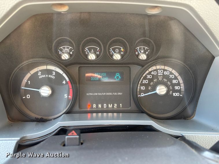 image for item EA0001 2014 Ford F550 Super Duty flatbed truck