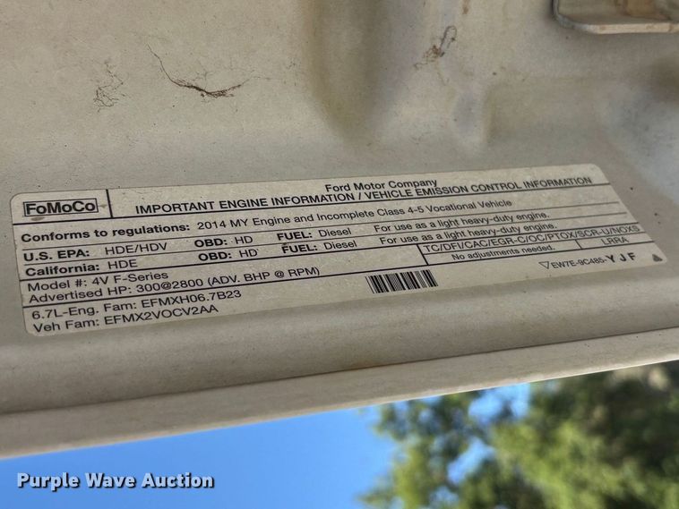 image for item EA0001 2014 Ford F550 Super Duty flatbed truck