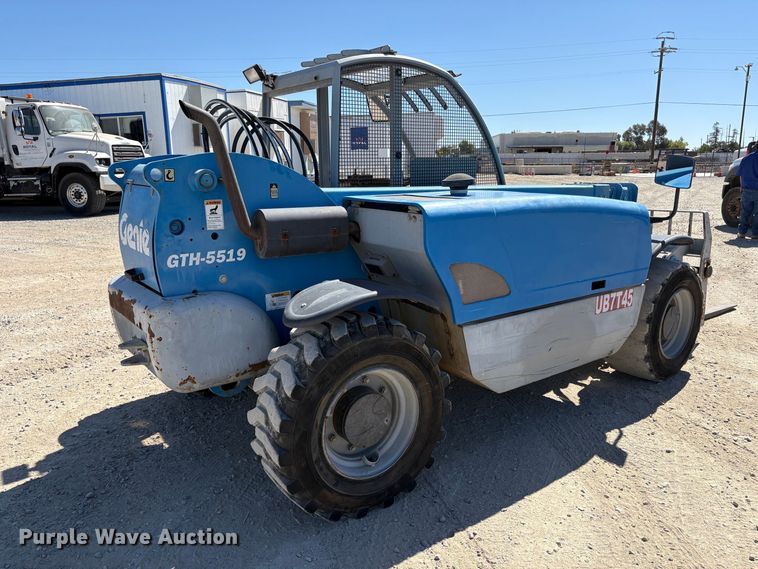image for item EA0009 2006 Genie GTH-5519 telehandler