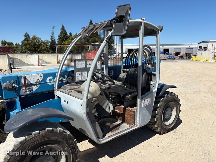 image for item EA0009 2006 Genie GTH-5519 telehandler