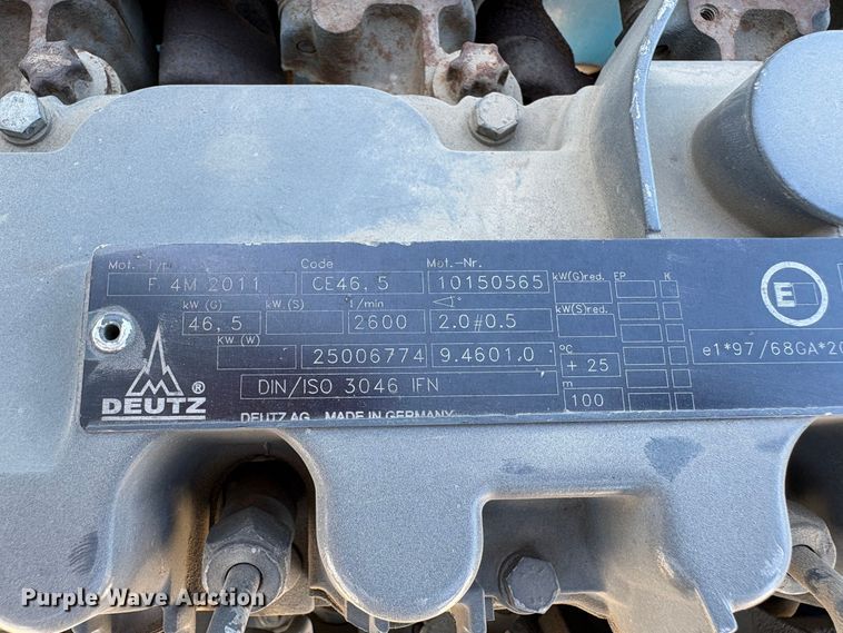 image for item EA0009 2006 Genie GTH-5519 telehandler