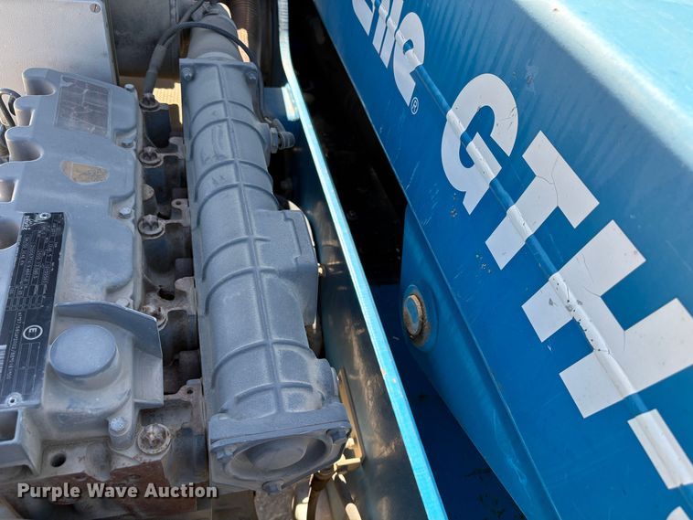 image for item EA0009 2006 Genie GTH-5519 telehandler