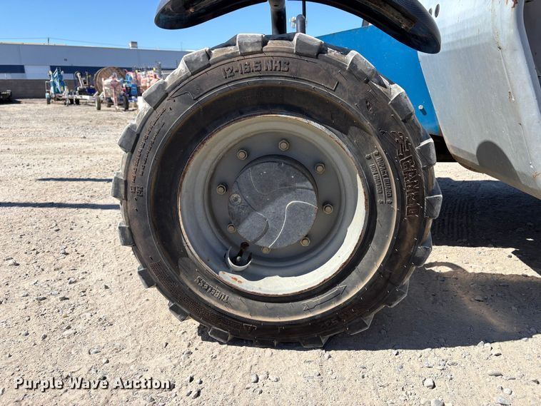 image for item EA0009 2006 Genie GTH-5519 telehandler