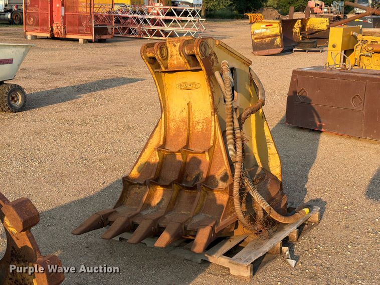 image for item EA0392 AFE RDM38EX excavator disc mulcher