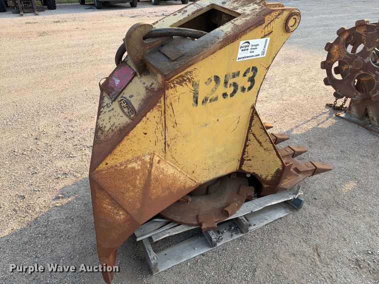 image for item EA0392 AFE RDM38EX excavator disc mulcher
