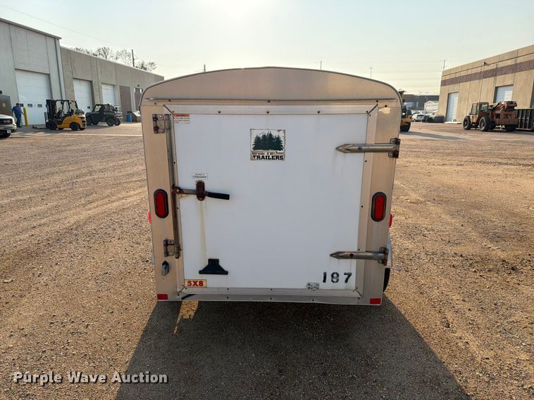 image for item EA0393 2008 Carry On enclosed cargo trailer
