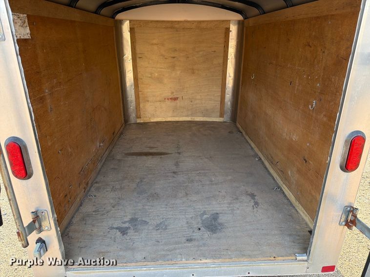 image for item EA0393 2008 Carry On enclosed cargo trailer