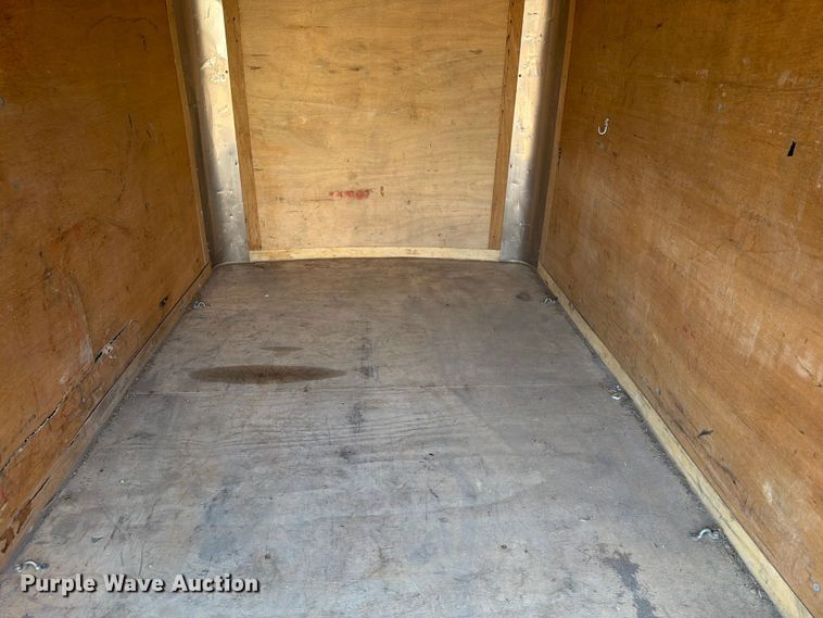 image for item EA0393 2008 Carry On enclosed cargo trailer