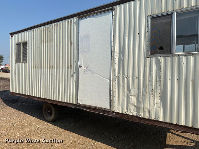 image for item EA0394 1997 Miller office Trailer